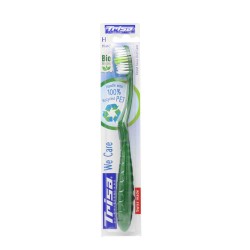 فرشاة أسنان تريزا وي  كير  شعيرات قاسية - لون أخضر