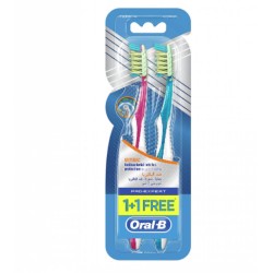 Oral-B Pro-Expert Antibacterial Toothbrush 40 Medium 1+1 Free