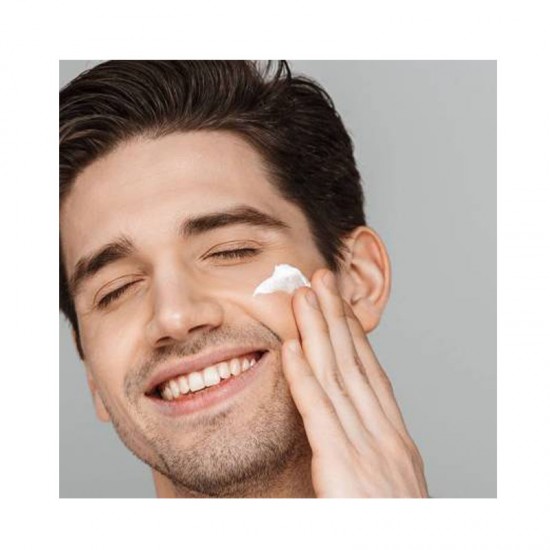 Fade Out Advanced Whitening Moisturiser Cream For Men SPF 25 75ml